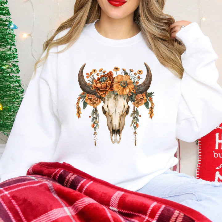 Boho-Kuhschädel Sweater | Ländlich inspiriertes Pullover-Design-FaceeCo