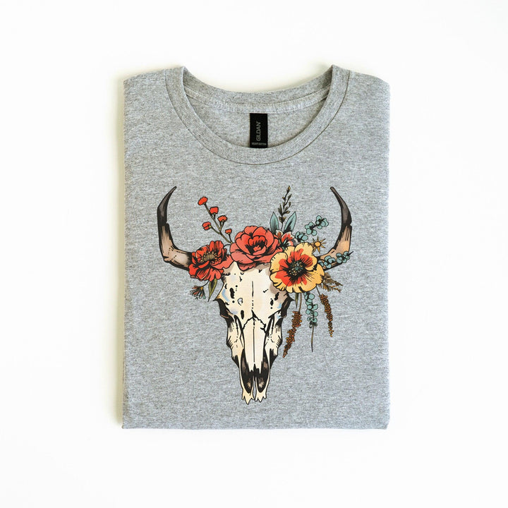 Boho-Kuhschädel T-Shirt | Blumen und Wildwest-Flair-FaceeCo