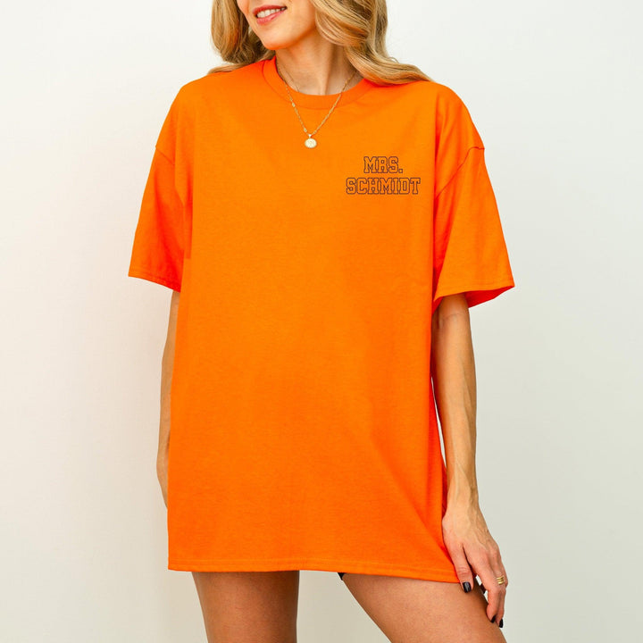 Braut-Shirt mit Namen | Mrs. T-Shirt | Personalisiertes Hochzeitsgeschenk-FaceeCo