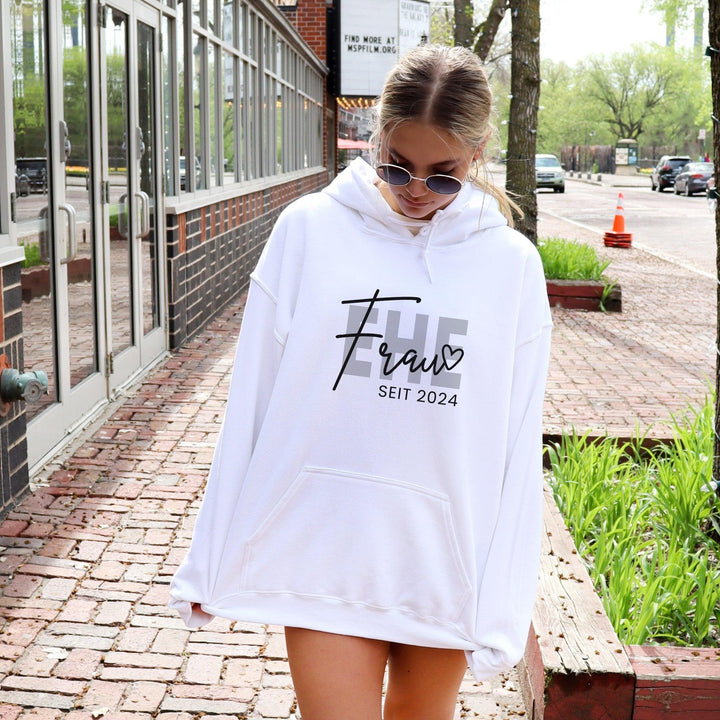 Ehefrau seit Hoodie | Personalisierter Kapuzenpulli für Ehefrau-FaceeCo