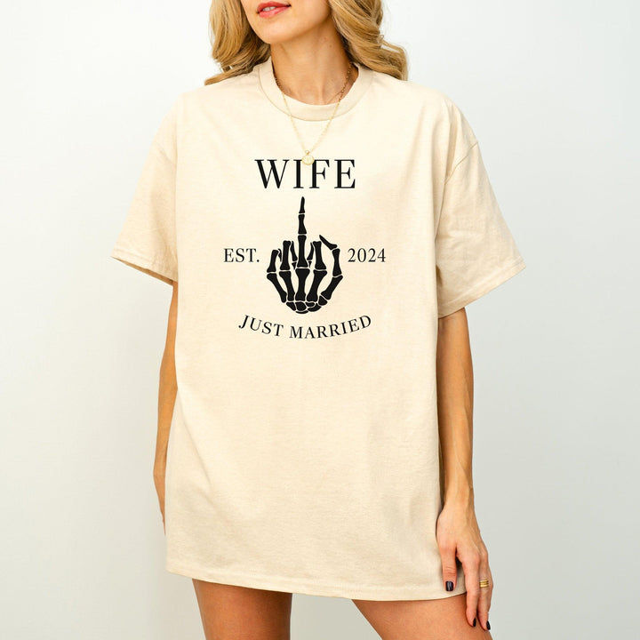 Just Married T-Shirt, personalisiert mit eurem Hochzeitsjahr-FaceeCo