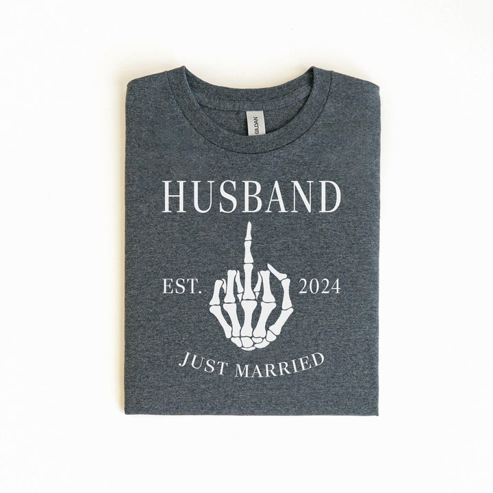 Just Married T-Shirt, personalisiert mit eurem Hochzeitsjahr-FaceeCo