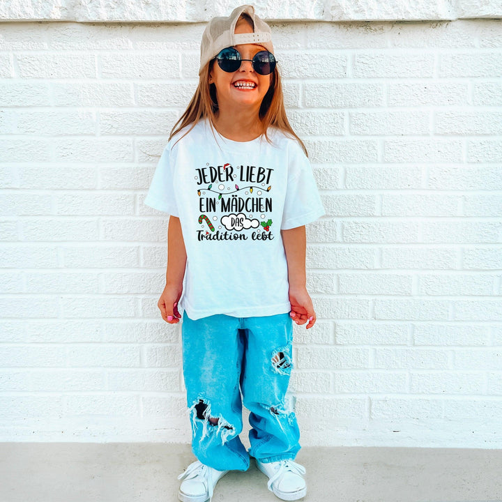 Lustige Weihnachts-Shirts für Kinder | Jeder liebt ein Mädchen... Kinder-T-Shirt-FaceeCo