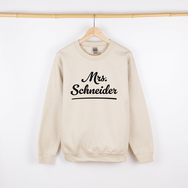 Individueller Braut Pullover – niedlich und mit Namen-FaceeCo