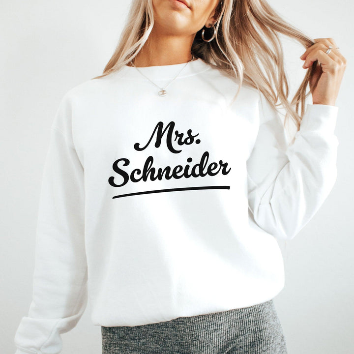 Individueller Braut Pullover – niedlich und mit Namen-FaceeCo