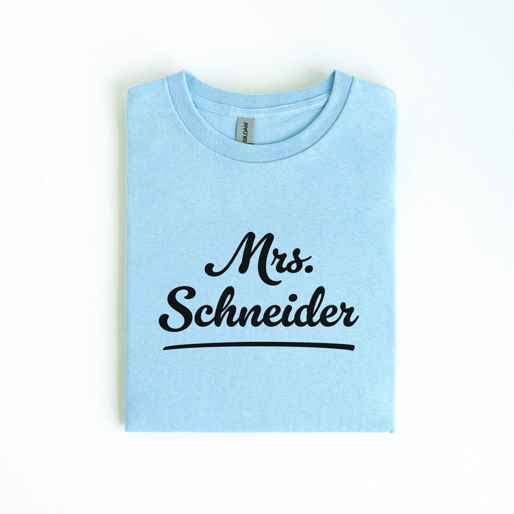 Niedliches Braut T-Shirt mit personalisiertem Namen-FaceeCo