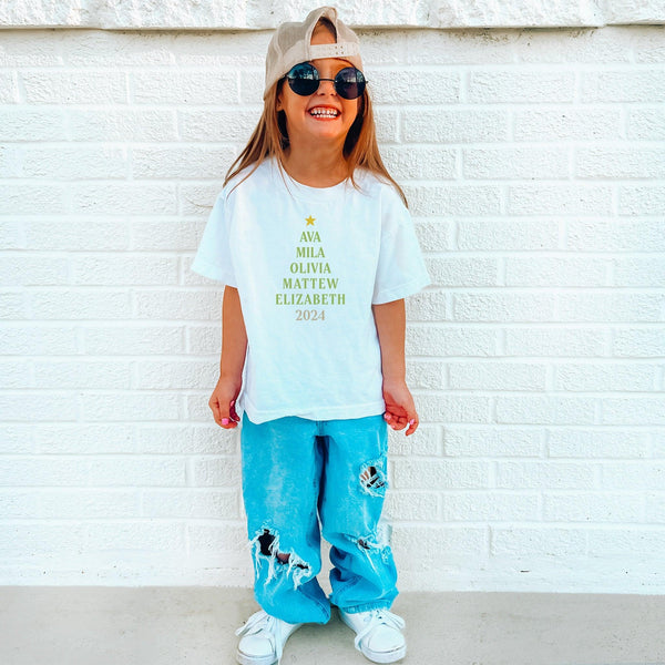 Personalisierbares Weihnachtsbaum T-Shirt für Kinder mit Familiennamen-FaceeCo