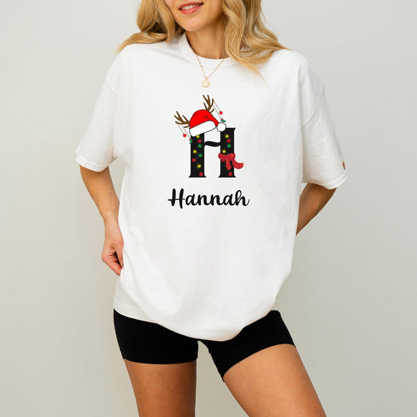 Personalisierte Weihnachtsshirt mit Namen | Individuelles Feiertags-T-Shirt-FaceeCo
