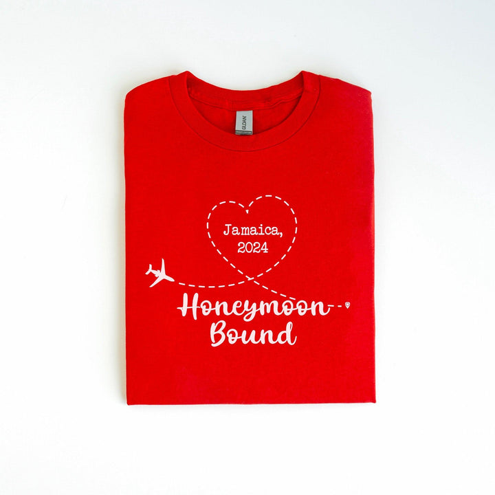 Personalisierbares 'Honeymoon Bound' T-Shirt – mit eurem Datum-FaceeCo