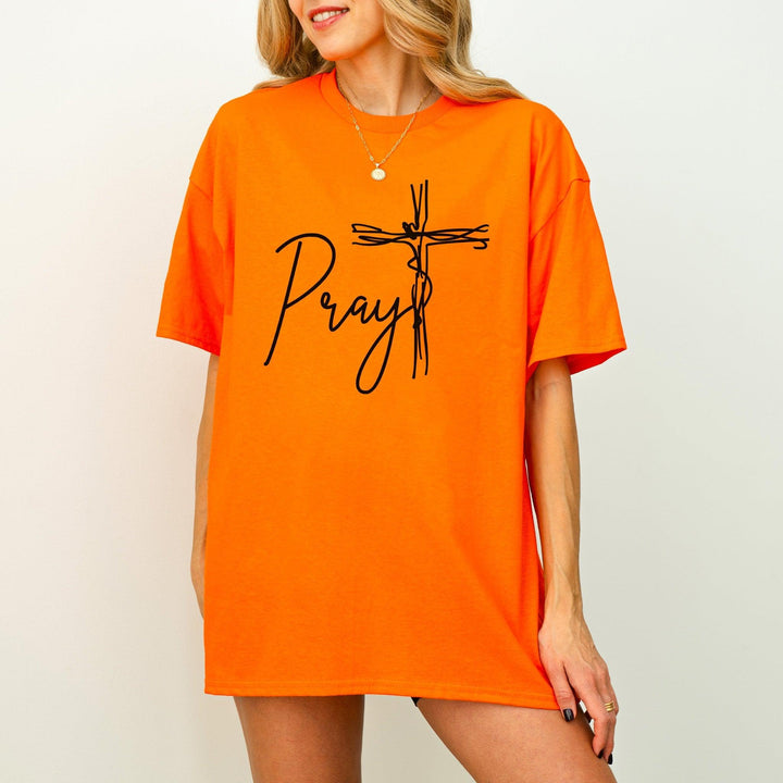 Pray T-Shirt | Religiöses T-Shirt | Glaubens-inspiriertes Geschenk-FaceeCo