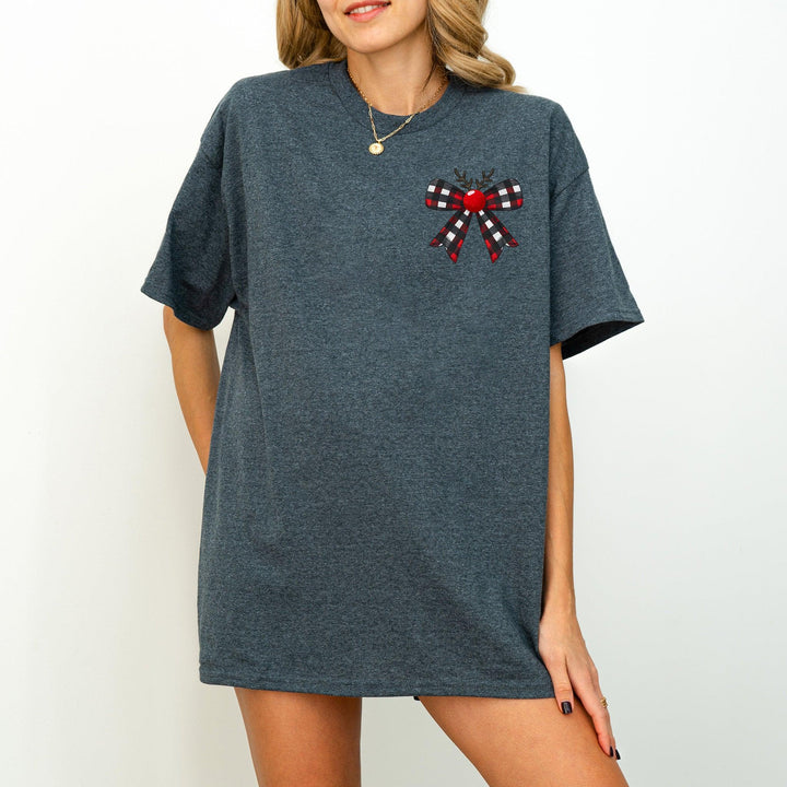 Rentier mit Schleife-Shirt | Süßes Weihnachts T-Shirt-FaceeCo