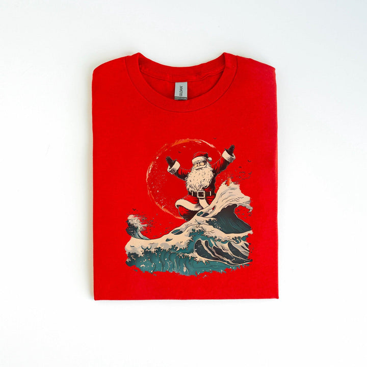 Santa beim Wellenreiten-Shirt | Surfender Santa im japanischen Sonnenuntergang-FaceeCo