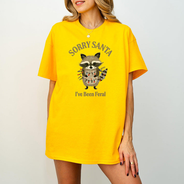 "SORRY SANTA I've Been Feral" T-Shirt | Weihnachtswaschbär-Shirt-FaceeCo