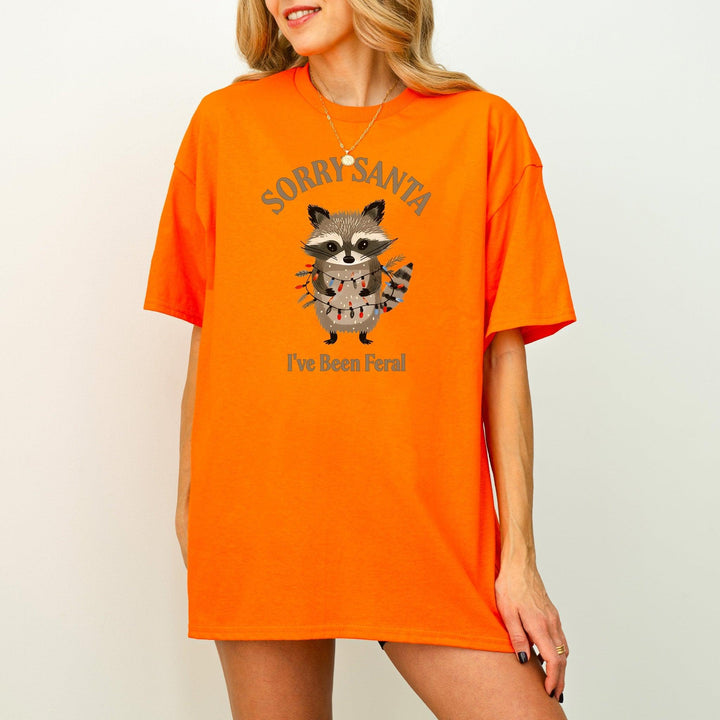 "SORRY SANTA I've Been Feral" T-Shirt | Weihnachtswaschbär-Shirt-FaceeCo