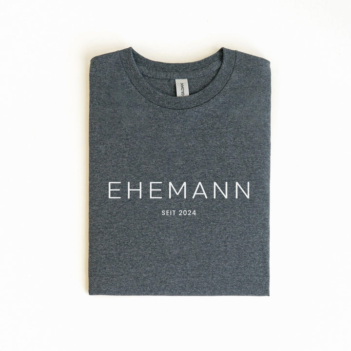 Ehemann und Ehefrau T-Shirts – personalisiert mit Hochzeitsdatum-FaceeCo
