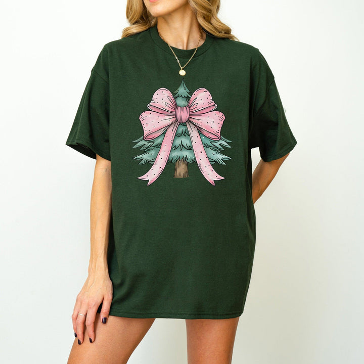 Weihnachtsbaum mit rosa Coquette-Schleifen-Shirt-FaceeCo