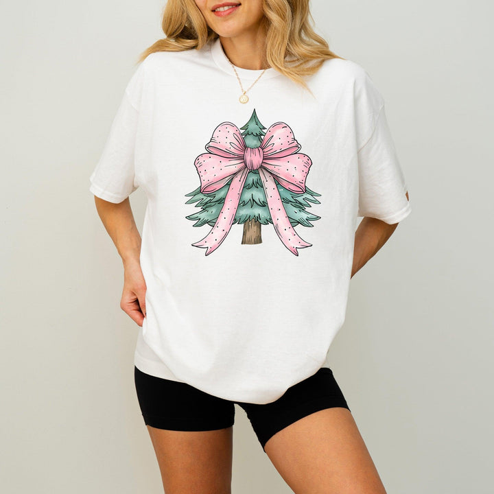 Weihnachtsbaum mit rosa Coquette-Schleifen-Shirt-FaceeCo